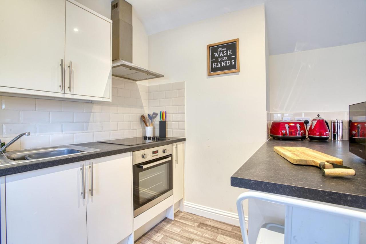 Pass The Keys Cosy Flat In The Town Centre Apartment Слийфорд Екстериор снимка