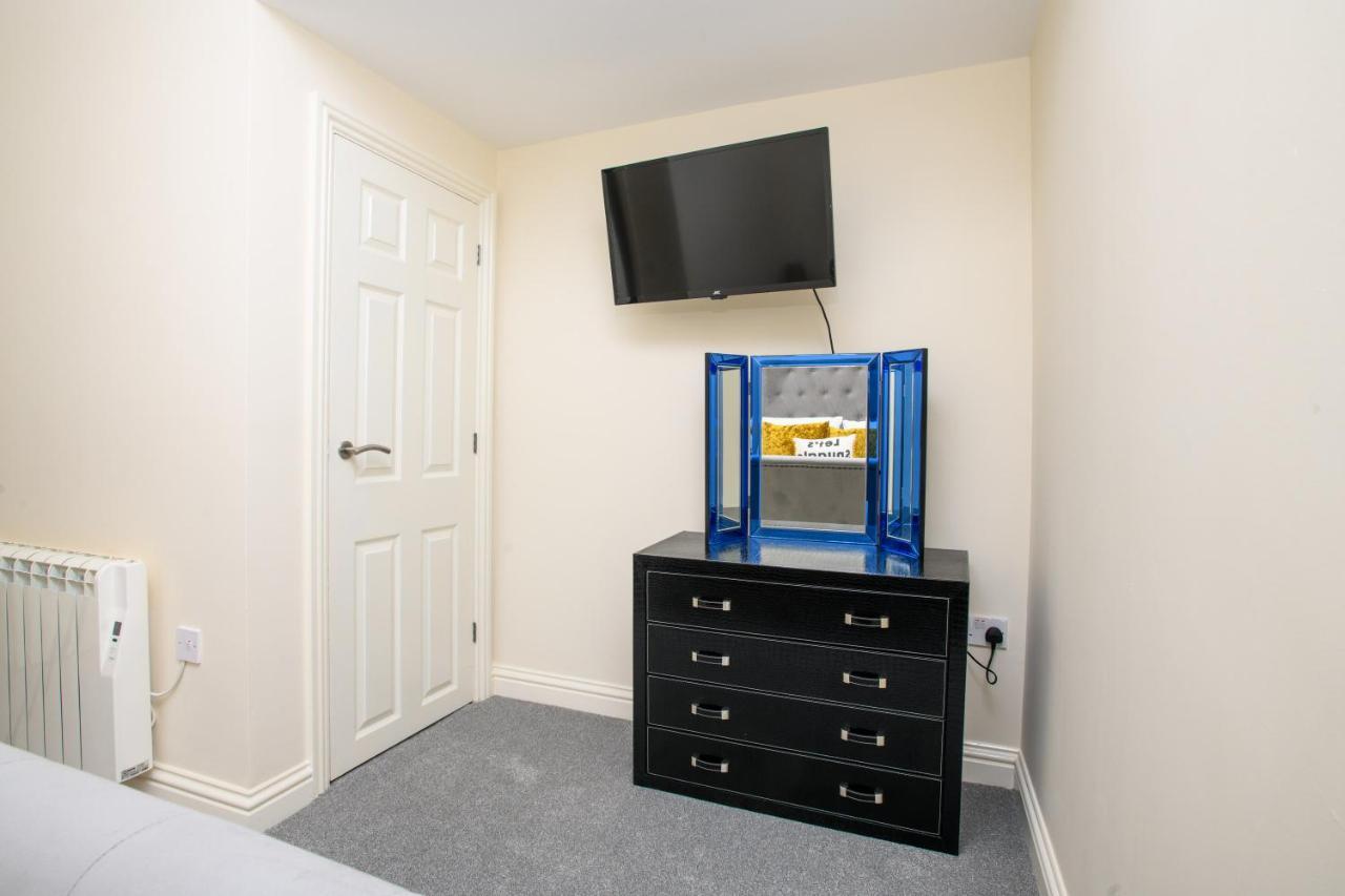 Pass The Keys Cosy Flat In The Town Centre Apartment Слийфорд Екстериор снимка